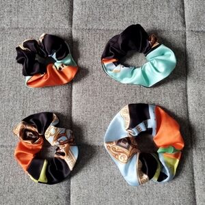 Soft Satin Printed Scrunchies Bracelet Hair Ties Elastic Hair Bands Set Of 4
